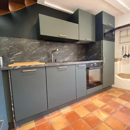 Maison Albertine Holiday home *