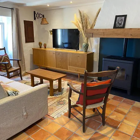 Maison Albertine * Creissels